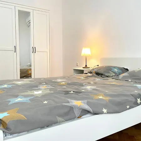 Calea Victoriei Central Studio Apartment