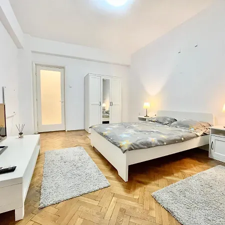 Calea Victoriei Central Studio Apartment Bucharest